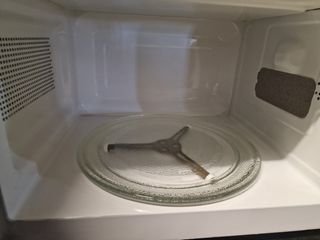 Microondas Cecotec white