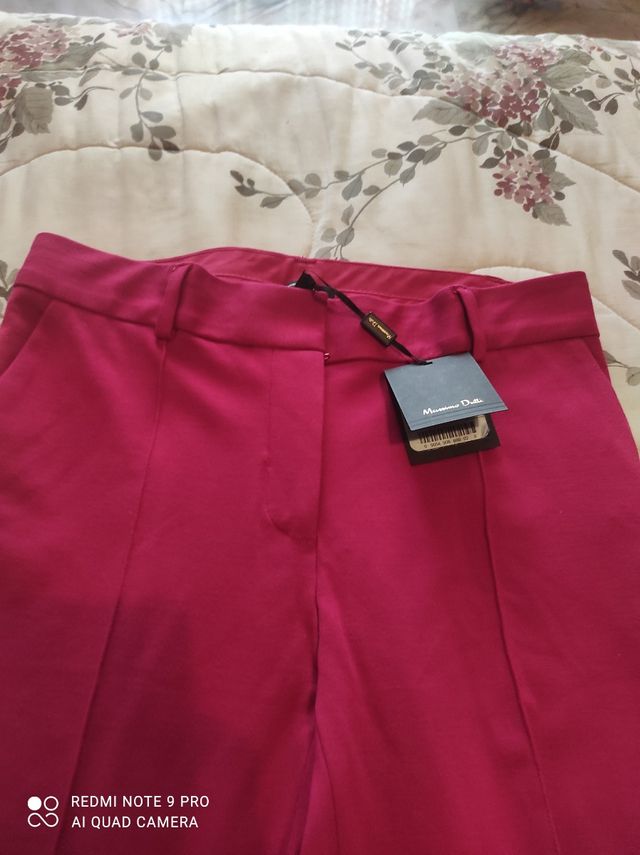 Pantalón de punto fucsia Massimo Dutti