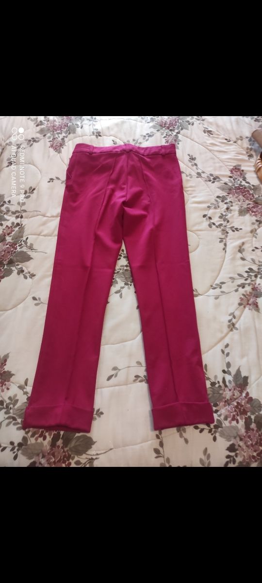 Pantalón de punto fucsia Massimo Dutti