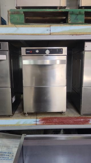 Lavavajillas industrial