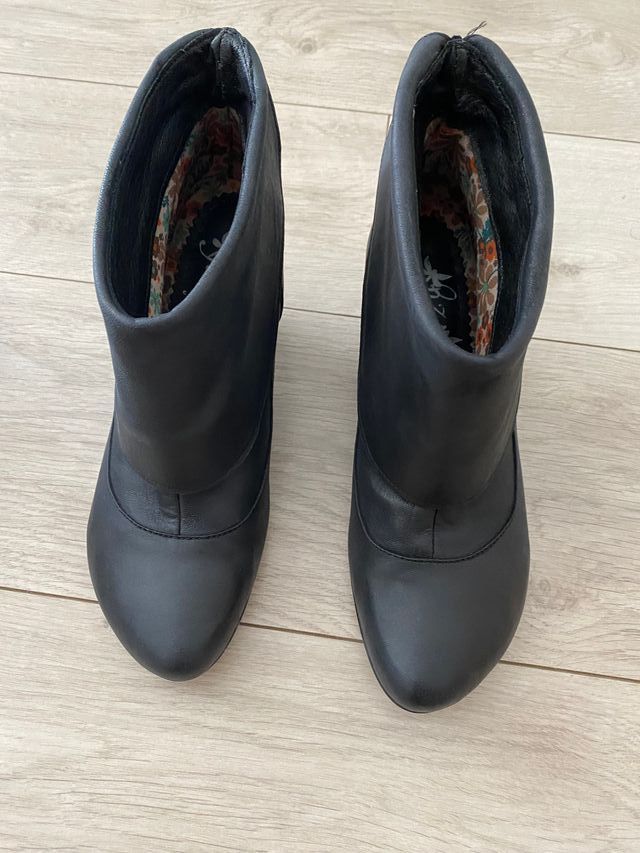 Botines de piel - como nuevos - talla 40