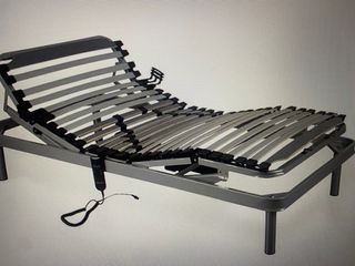 Cama ergonómica y colchón geriátrico