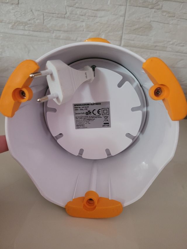 Spremiagrumi elettrico