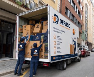 MUDANZAS Y PORTE >DEPASO<