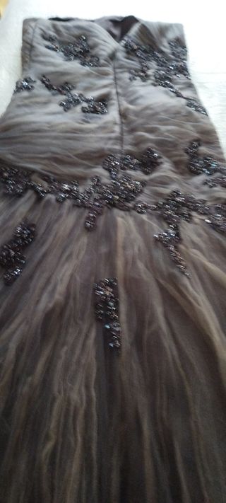 Vestido de madrina  o fiesta.