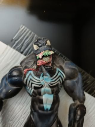 Venom Grande ( Spiderman) Figura.