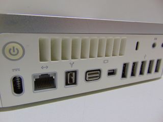 MAC MINI CON RATON Y TECLADO (157194)