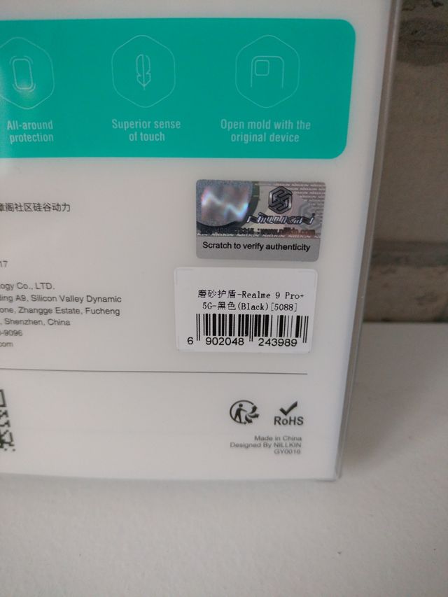 Nillkin Funda Realme 9 Pro a estrenar rígida