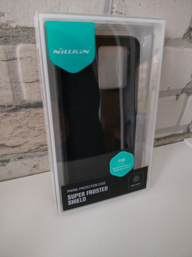 Nillkin Funda Realme 9 Pro a estrenar rígida