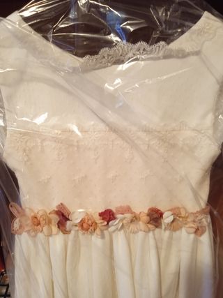 Vestido comunión ,cancan y regalo tocado