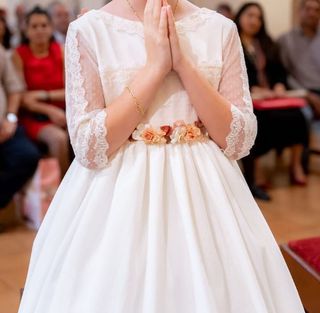 Vestido comunión ,cancan y regalo tocado