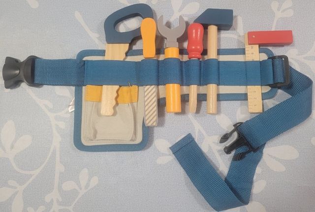 Herramientas de juguete de madera