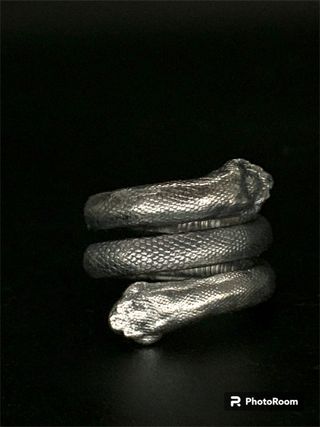 Anillo de plata
