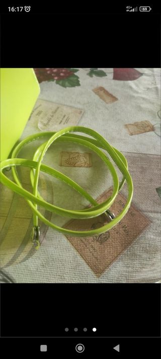 Bolso verde claro piel sintética