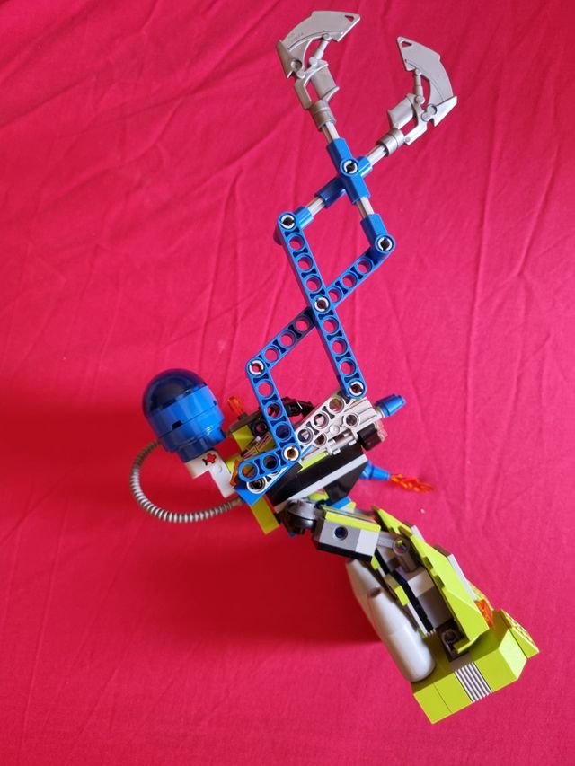 Lego 8189 Magma Mech