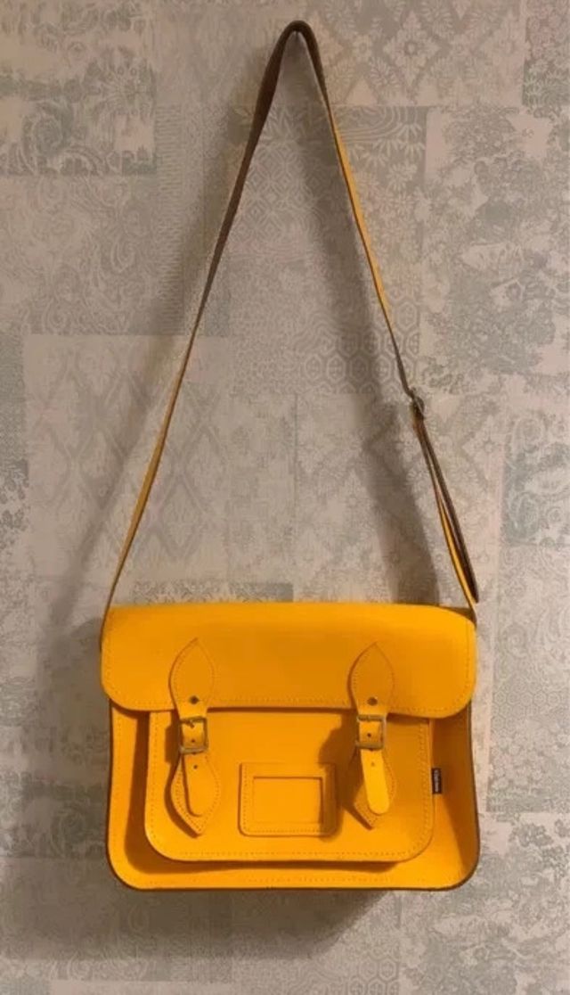 Bolso de piel amarillo de Zatchels
