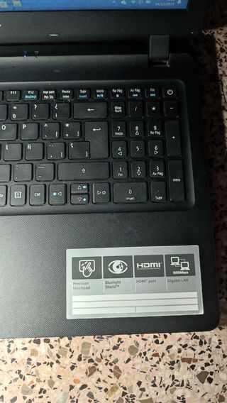 Ordenador Acer (precio negociable)