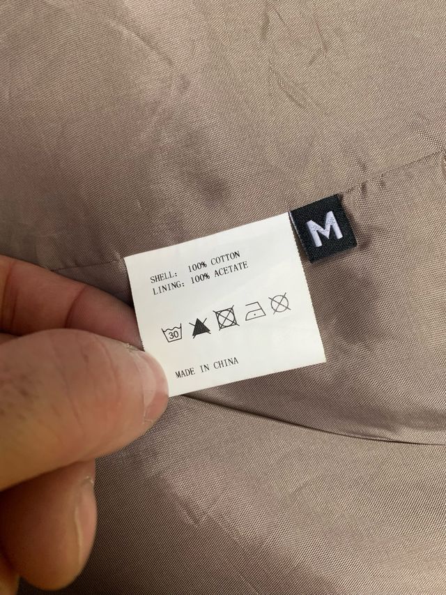 Gabardina Color Beige, Marca Noodle Park.