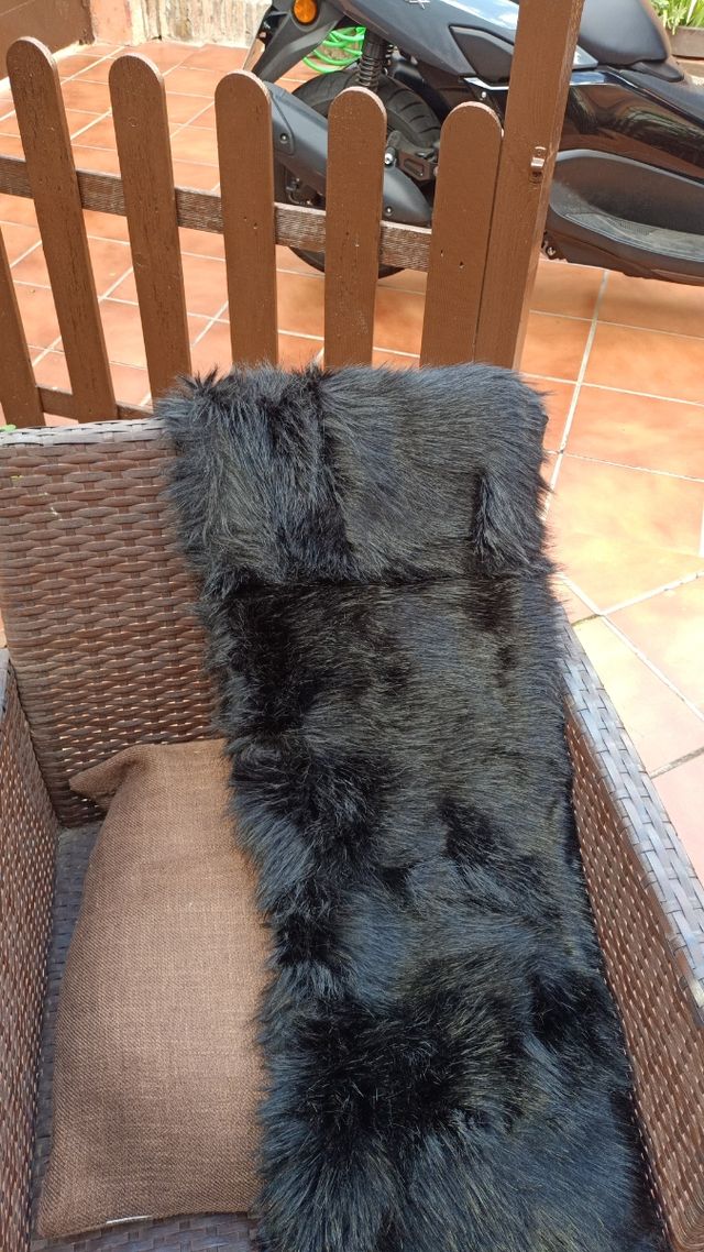 Estola de pelo sintético 