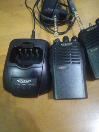El Kirisun PT558 es un walkie-talkie .