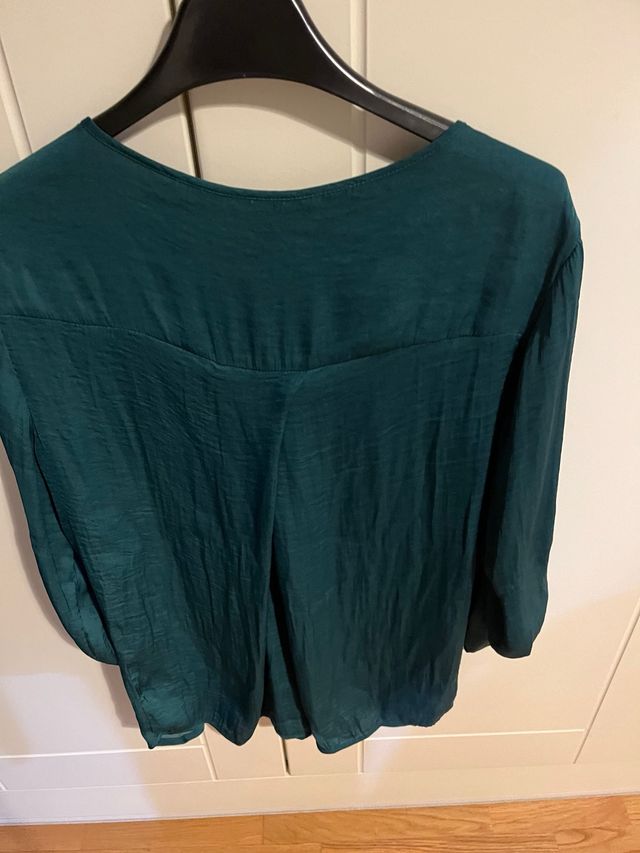 Blusa taglia M Stradivarius