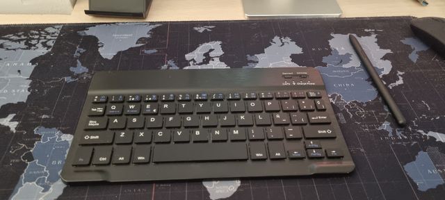 Teclado inalambrico recargable
