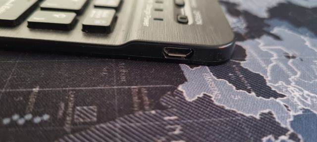 Teclado inalambrico recargable