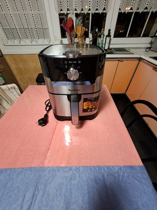 FREIDORA DE AIRE MOULINEX A ESTRENAR