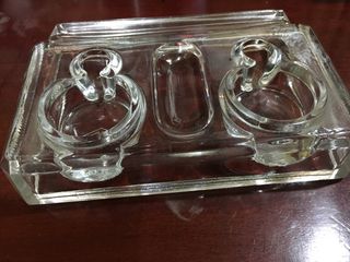 Tintero doble cristal  y Secante de madera.