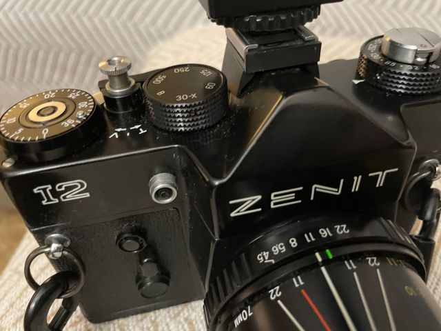 Camara de fotos Zenit 12