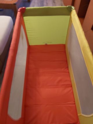 Cuna de viaje plegable 