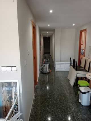 Pintor,cubre gotelet, tapa  grietas,etc.