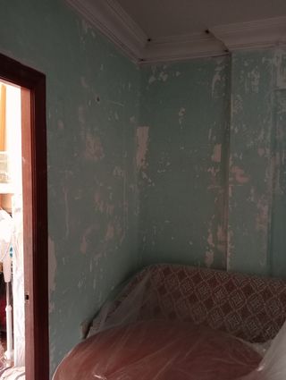 Pintor,cubre gotelet, tapa  grietas,etc.