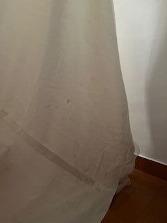 vestido de novia y velo bordado