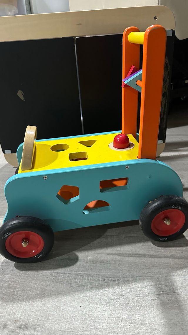 vendo correpasillo de madera 