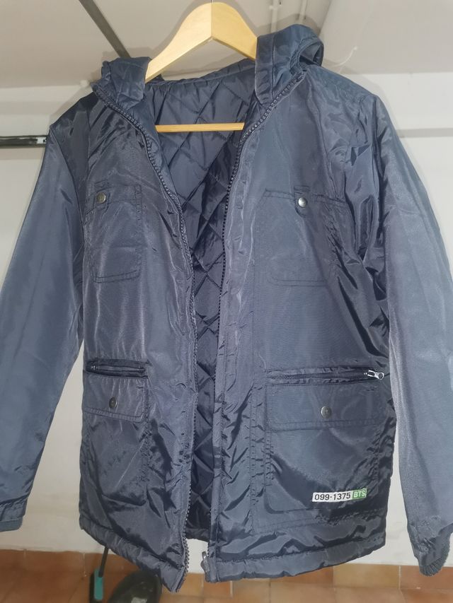 Chaqueta reversible Bts con capucha