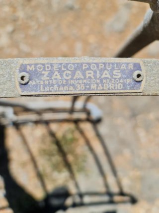 Baca Zacarías, para vehículos como el Seat 600.