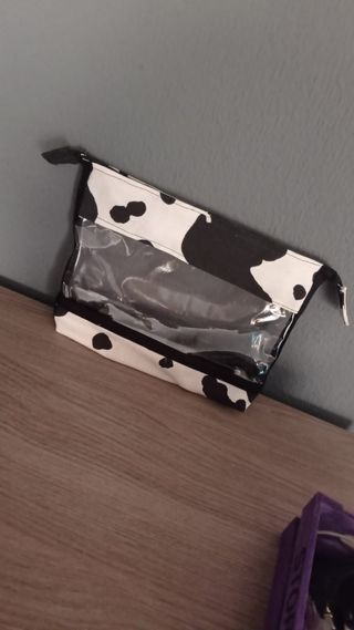 Neceseres y bolsas para la playa