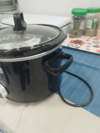 Olla eléctrica totalmente nueva