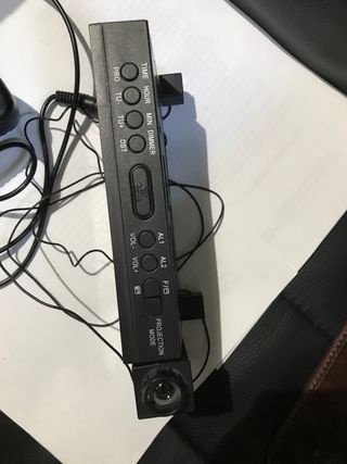 radio despertador con proyector de hora