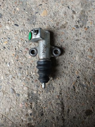 Bombín embrague Nissan Terrano II
