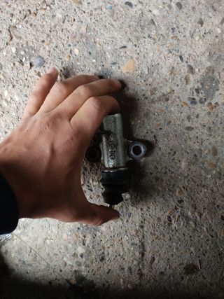 Bombín embrague Nissan Terrano II