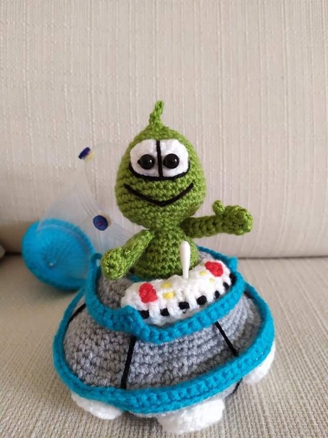Extraterrestre amigurumi.