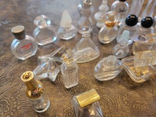 Bottiglie di profumo