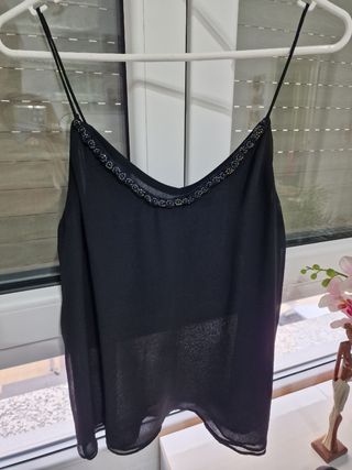 Top negro pedreria Zara