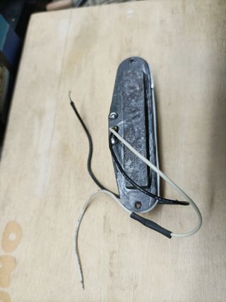 Pastilla para guitarra eléctrica