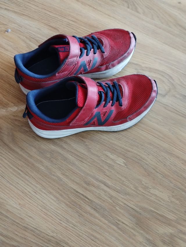Zapatillas deportivas  de niño por 10€
