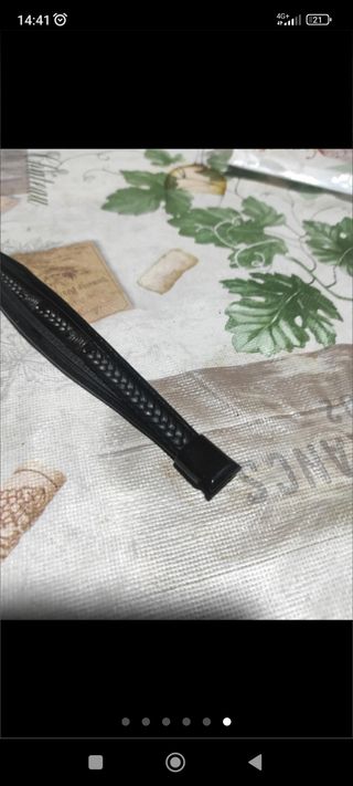 Pulsera cuero Cruz Negra