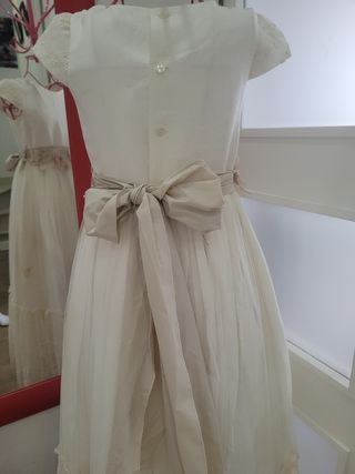 Vestido comunión lino y tul