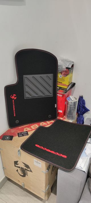 Abarth Kit 4 Alfombrillas Personalizadas